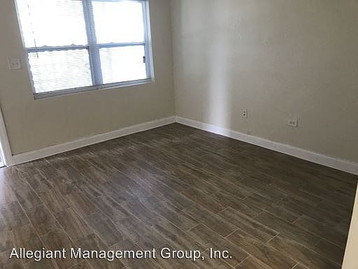 2nd image of 1710 S Washington Ave APT 5