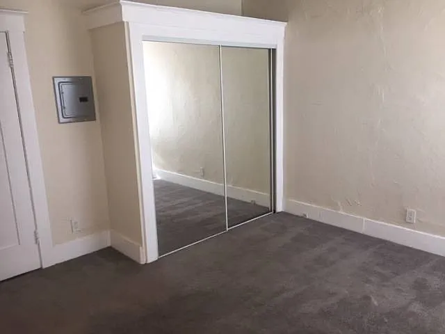 Studio, 320 sqft, $1,395 — Photo 3