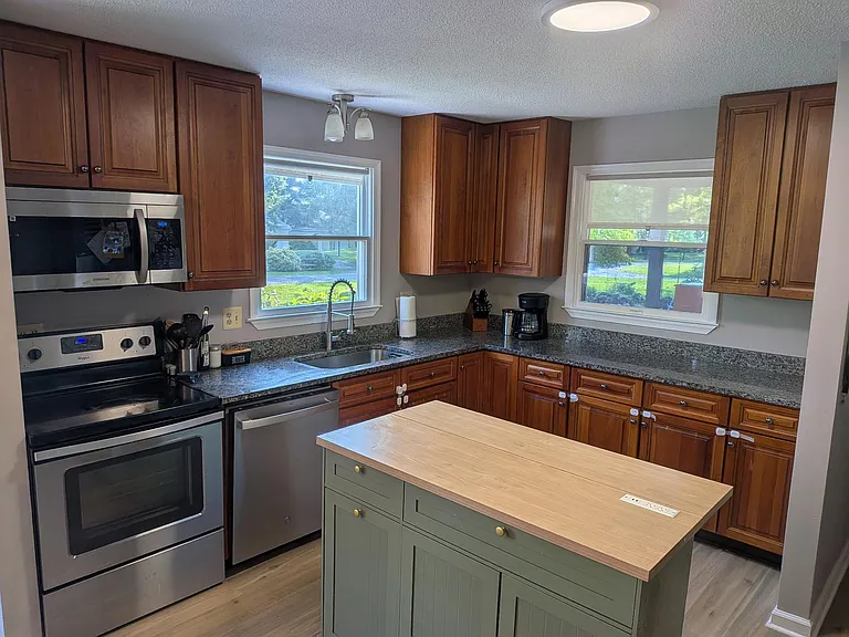 46 Serenity Ln #A — Photo 3