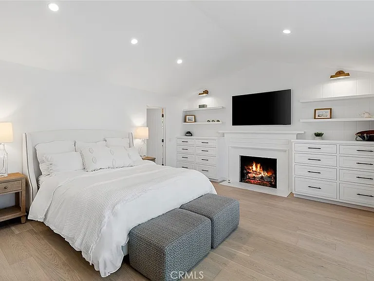 153 Emerald Bay — Photo 13