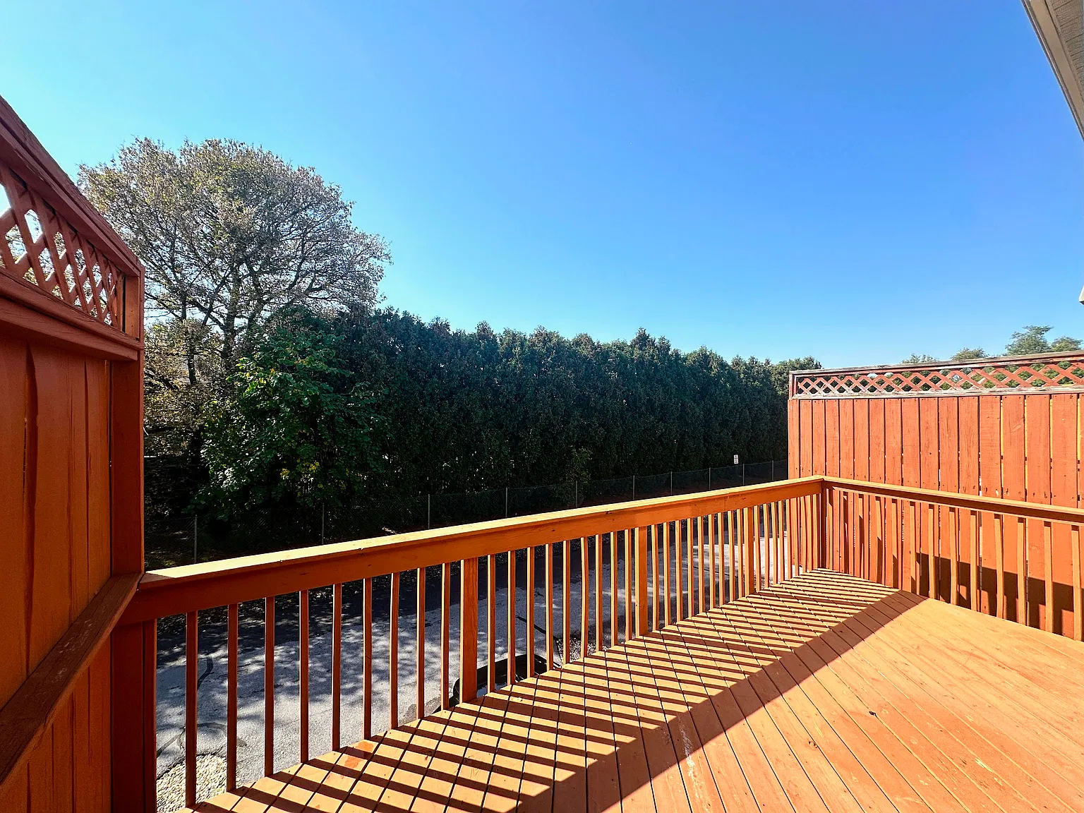 4 bed, 1920 sqft, $2,400 — Photo 3
