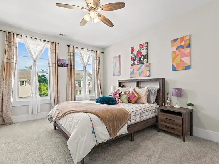 301 Silent Bend Dr — Photo 12