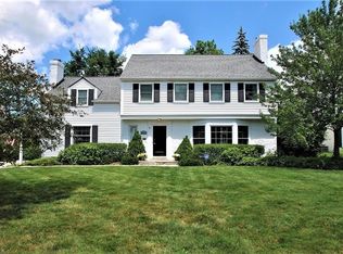 21331 Sydenham Rd, Shaker Heights, OH 44122