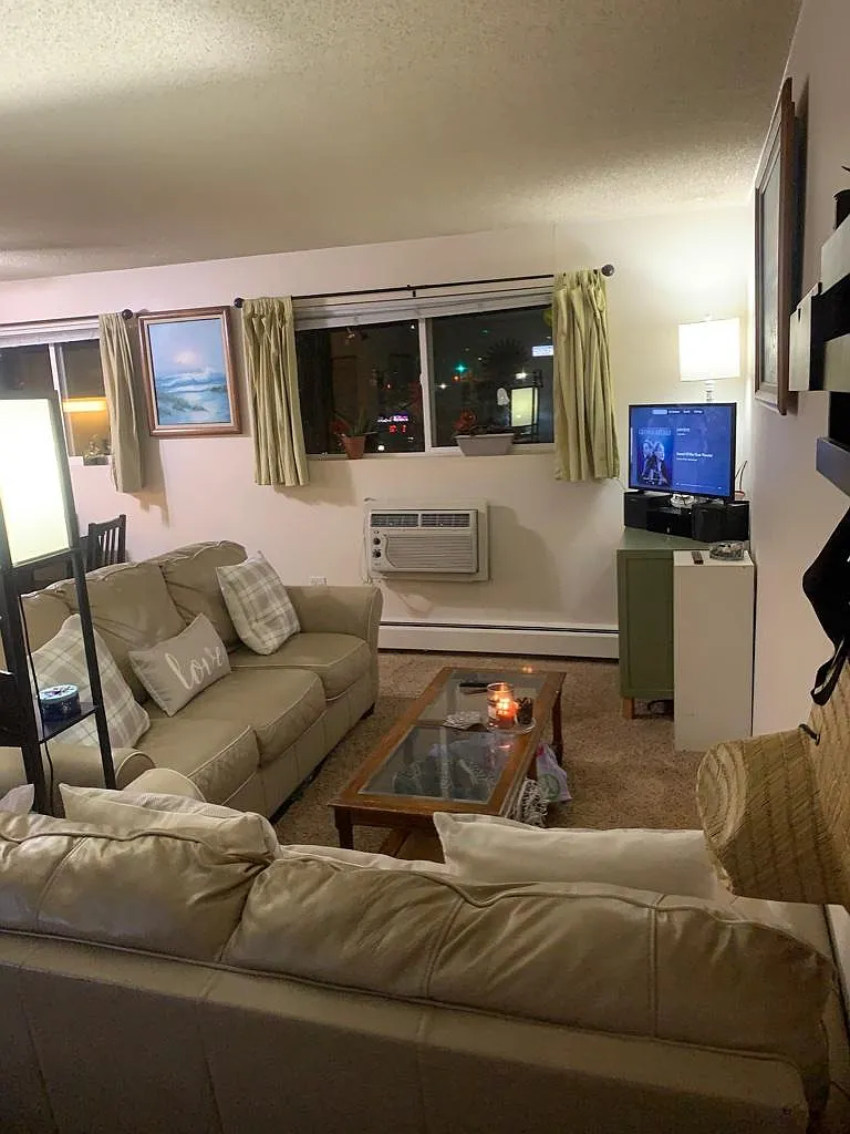 1 bed, 575 sqft, $1,150 — Photo 2