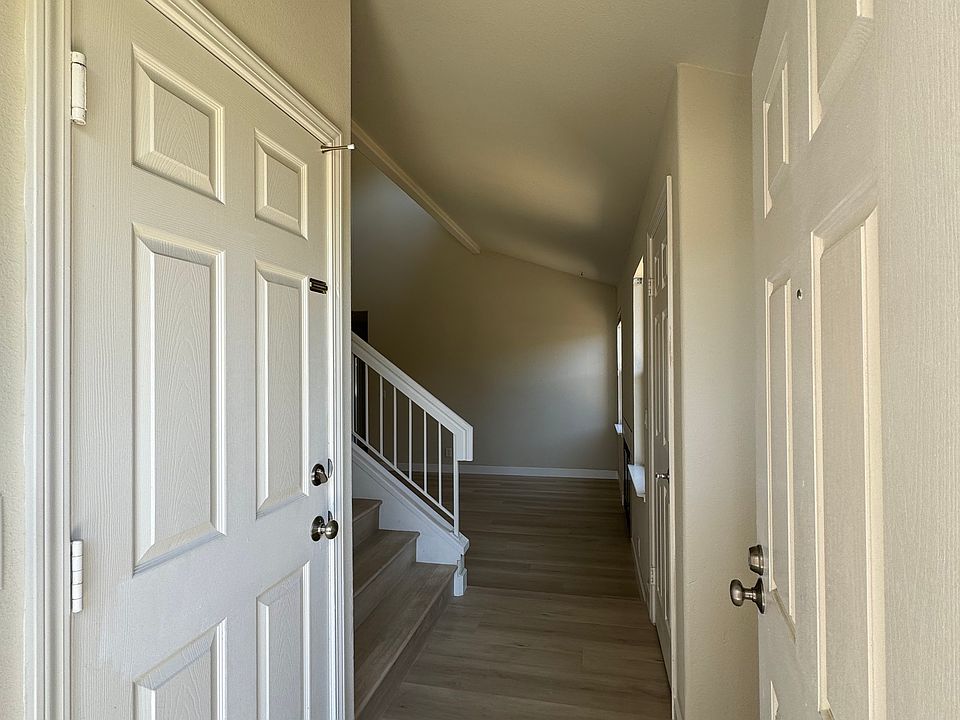 1st image of 36540 Nettles Ct
