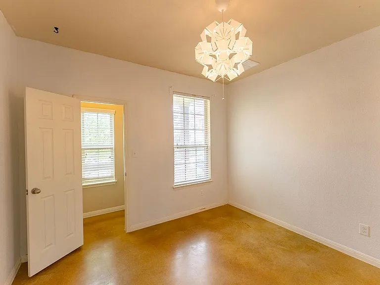 4514 Senda Ln — Photo 17
