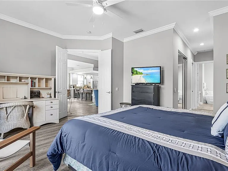 7549 Garibaldi Ct — Photo 19