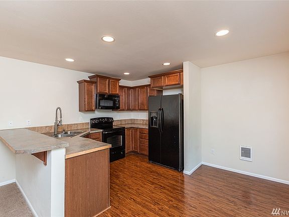 2nd image of 20002 18th Avenue Ct E