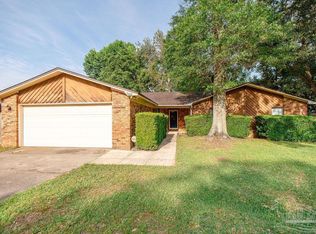 2266 Country Place Cir, Pensacola, FL 32534