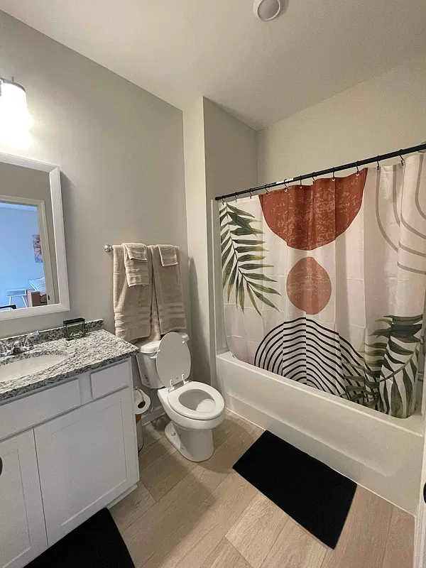 Condo Near Downtown Auburn & Opelika — Photo 2