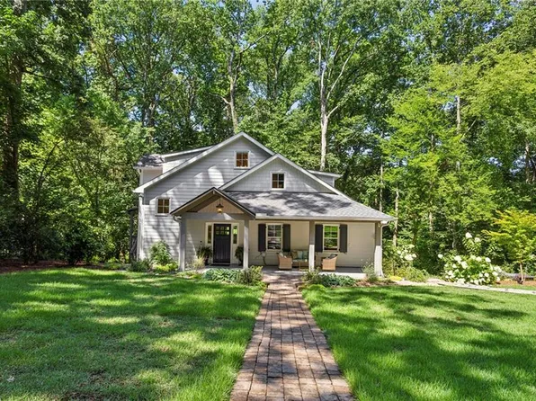 1990 Cambria Ave NW, Atlanta, GA 30318