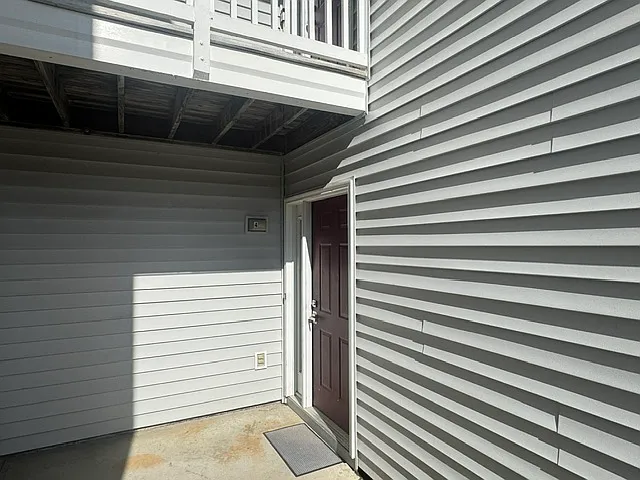 3 bed, 1307 sqft, $1,425 — Photo 2