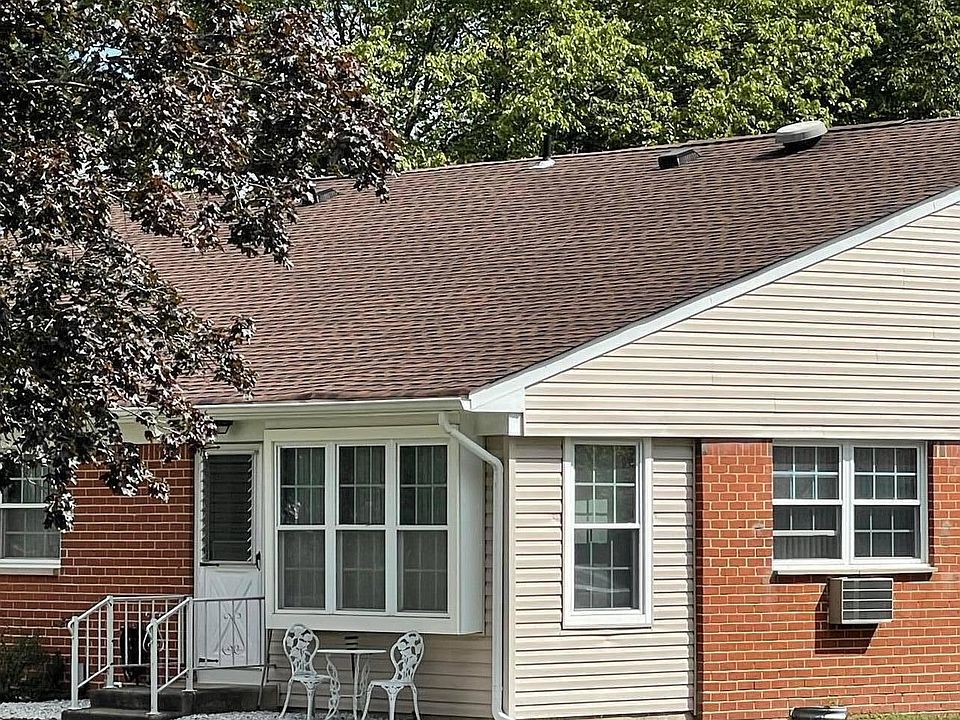 1st image of 1 Yorktowne Pkwy Unit A