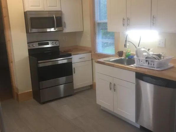 (undisclosed Address), South Portland, ME 04106