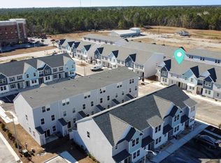 427 Sunfish Ln, Sneads Ferry, NC 28460