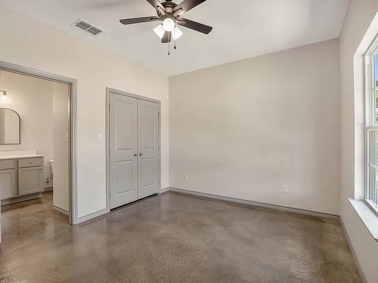 Rangeview South — Photo 11
