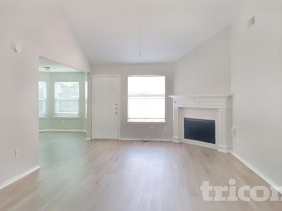 3rd image of 19403 Misty Cove Dr