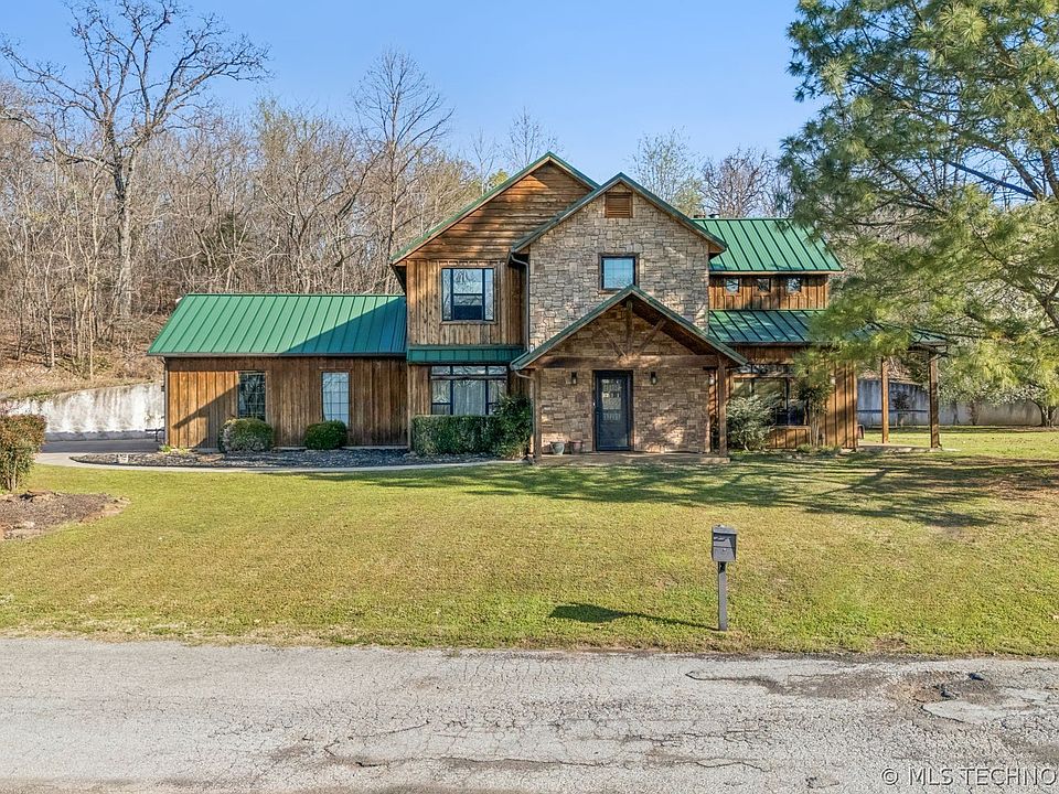 1st image of 740 Maplebrook Rd