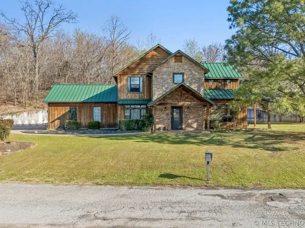 740 Maplebrook Rd, Vinita, OK 74301