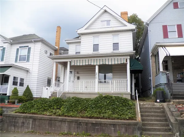 218 Franklin Ave, Vandergrift, PA 15690