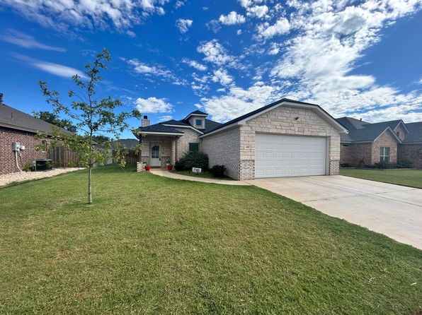 402 Cowboy Ln