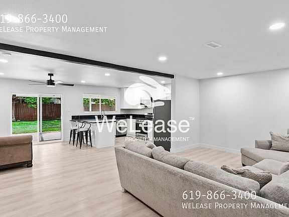 5th image of 990 Kittiwake Ln
