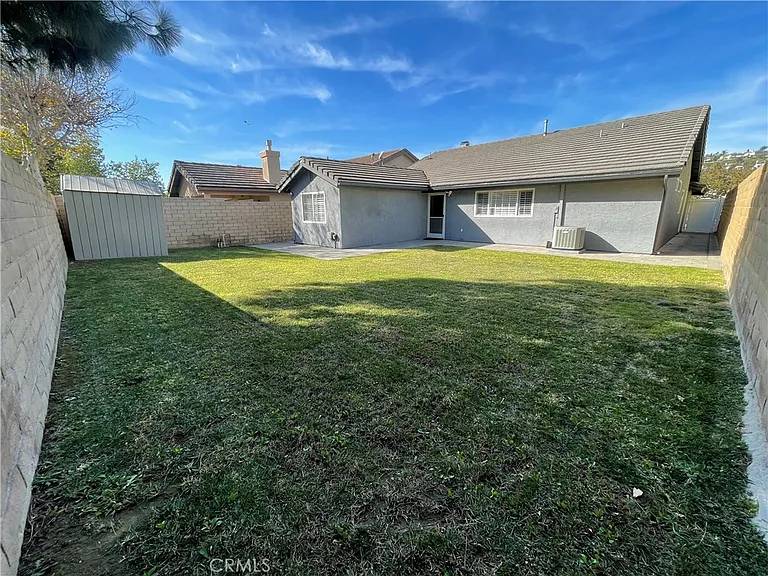 7566 E Woodsboro Ave — Photo 12