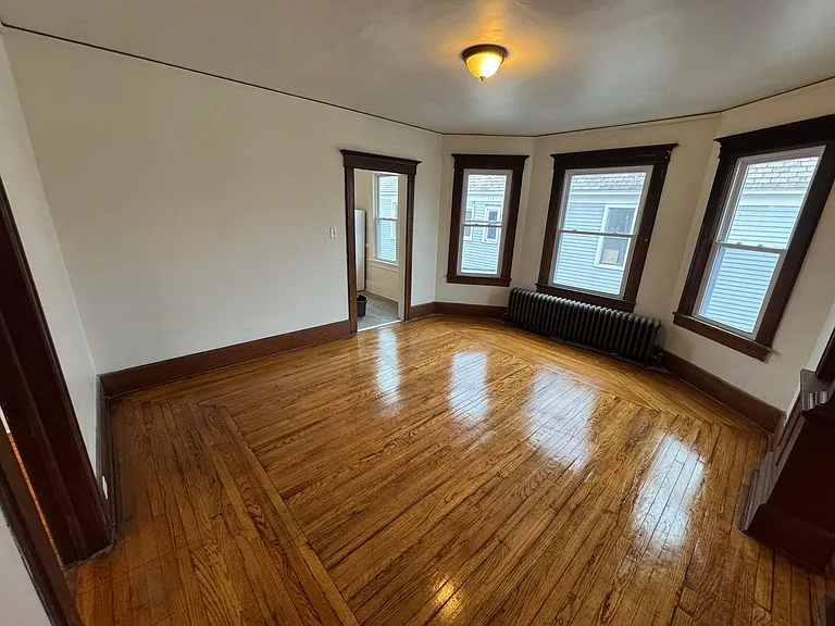 207 Church St — Photo 13