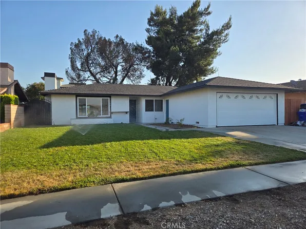 16044 Hawthorne Ave, Fontana, CA 92335