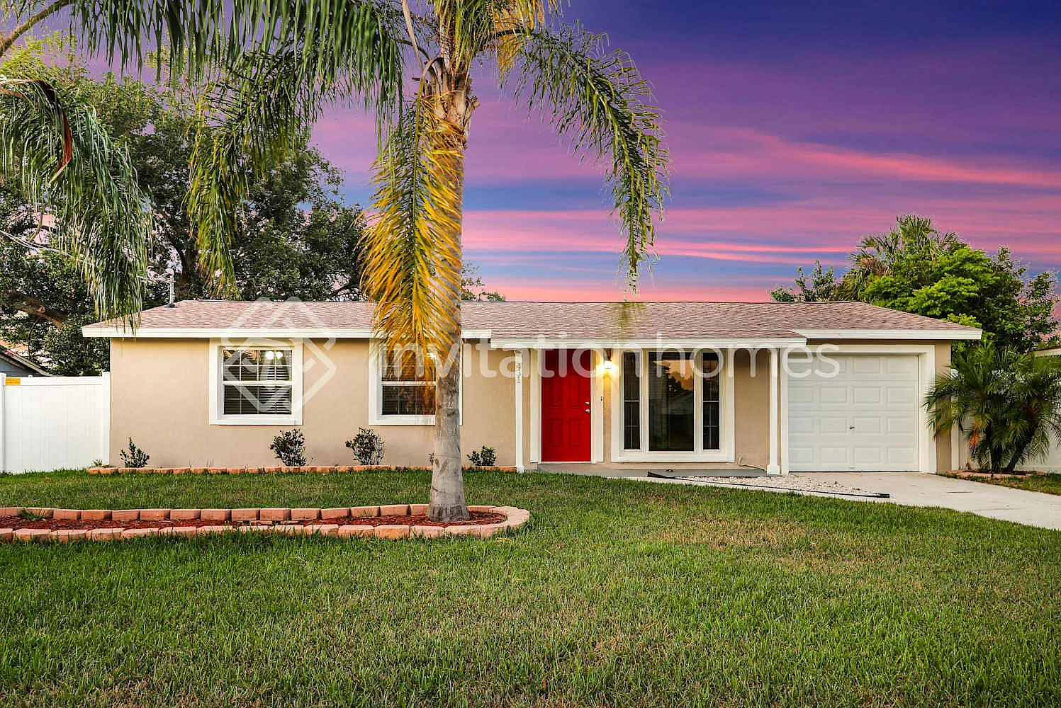 431 Floridana Dr Apollo Beach, FL 33572 — Photo 1