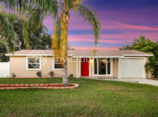 431 Floridana Dr, Apollo Beach, FL 33572