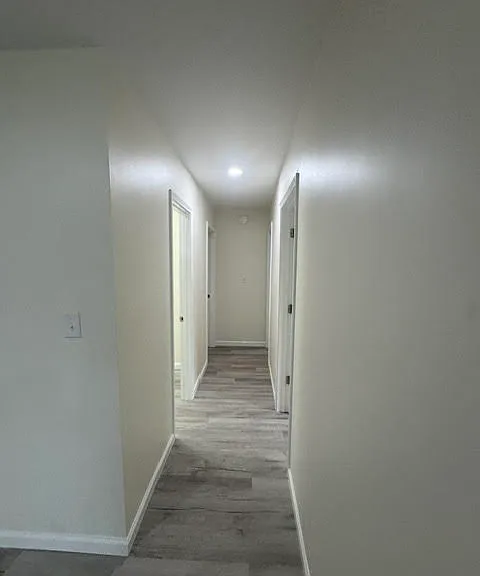 5700 Eastwood Dr — Photo 10