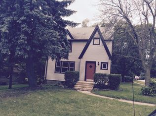 1003 Lebanon St, Aurora, IL 60505