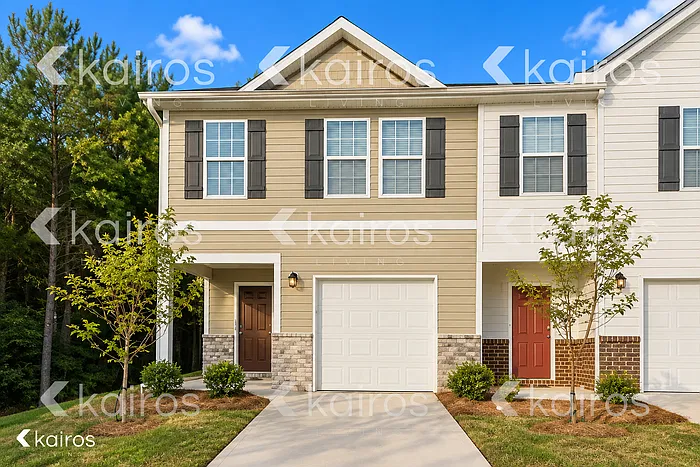 3 bed, 2.5 bath, 1648 sqft, $1,625 — Photo 1