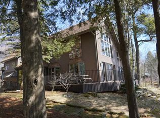 2914 Lake Forest Park Rd, Sturgeon Bay, WI 54235