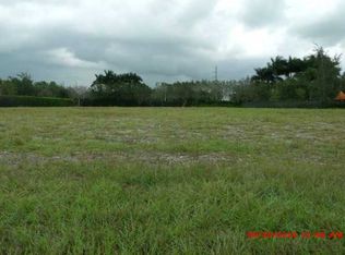 3058 Lake Ridge Ln, Weston, FL 33332