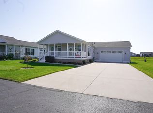 5220 Woodberry Ln, Holland, MI