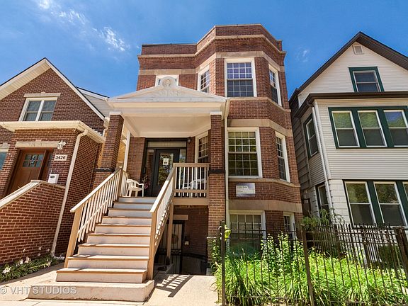 2nd image of 3428 N Damen Ave