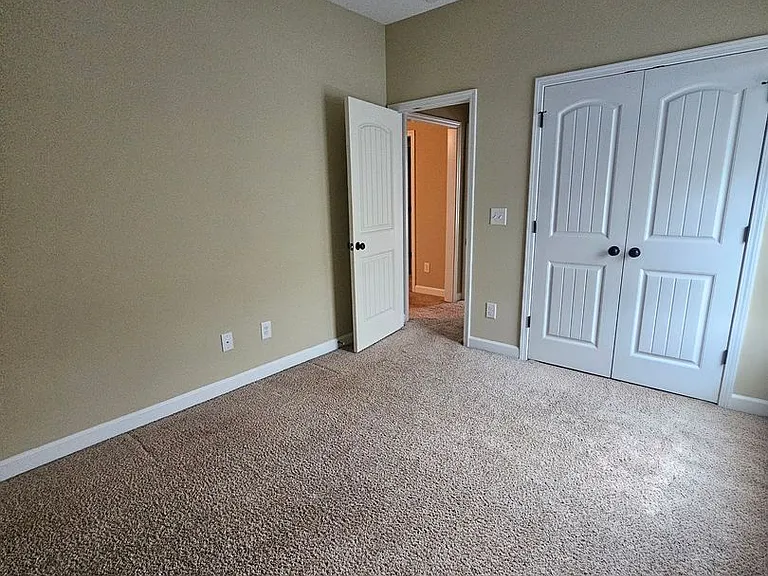 204 Twilight Dr — Photo 17