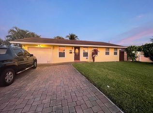 1293 NW 78th Ave, Pembroke Pines, FL 33024
