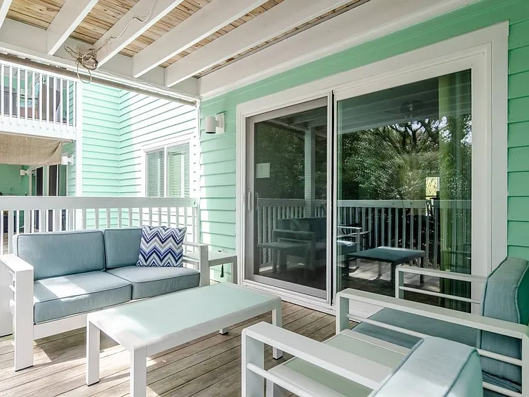 2302A Surfrider Cir — Photo 6