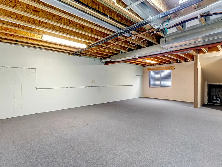 280 S Oman Rd — Photo 34