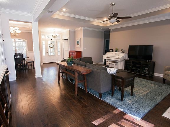 5th image of 4745 Grand Cir