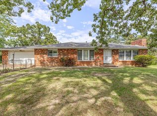 13245 E State Highway 8, Mineral Pt, MO 63660