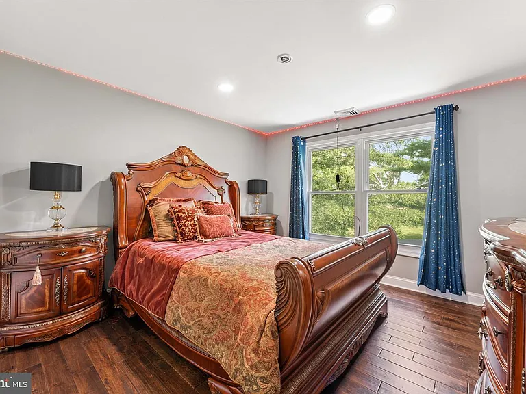 3 Tanyard Rd — Photo 32