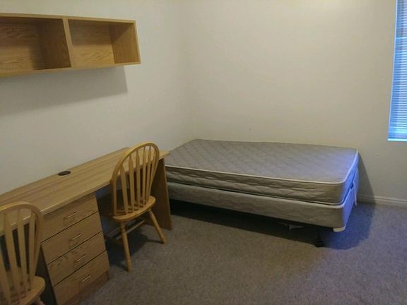 Unit 305 bedroom 3 with beds_by bathroom_04132021