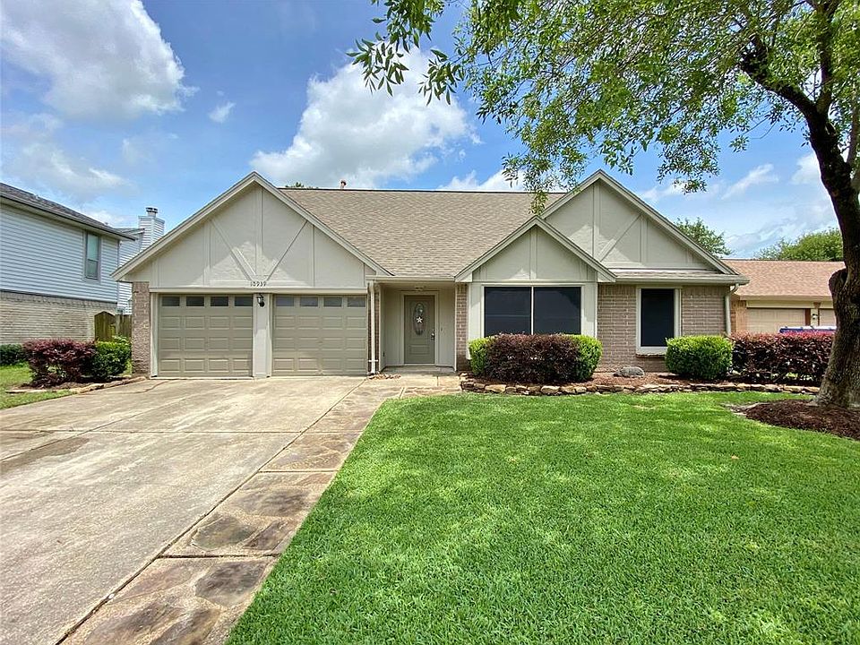 1st image of 10939 Rosewood Ct