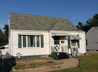 110 S Ferry St, Ottumwa, IA 52501