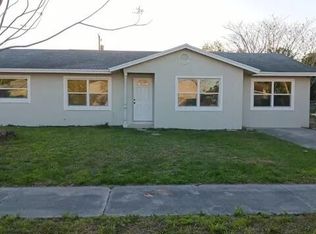 107 Bedford Dr, Fort Pierce, FL 34946