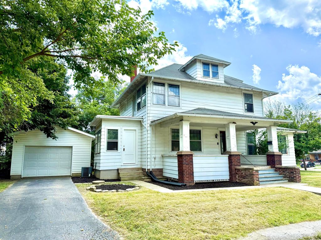 Real estate listing image